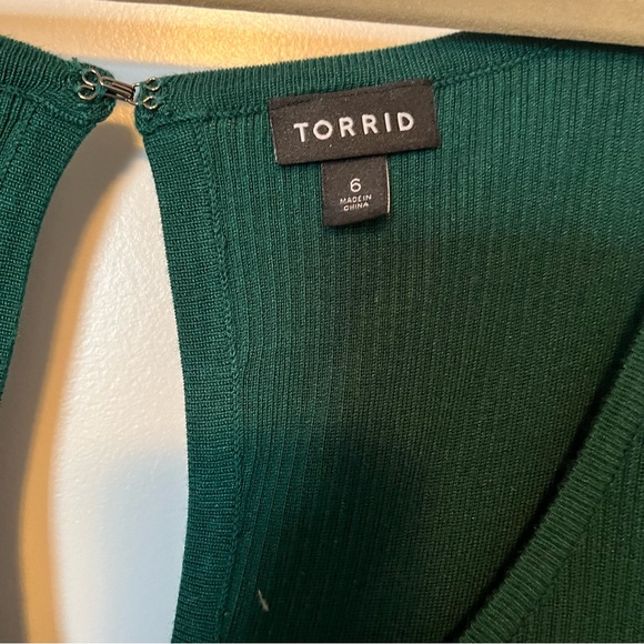 Torrid 6 emerald green sweater dress - Picture 4 of 7